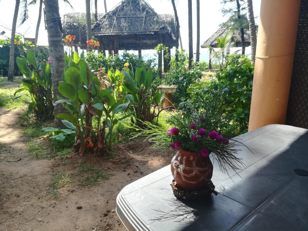 Sukriti Beach Resort Varkala Dış mekan fotoğraf