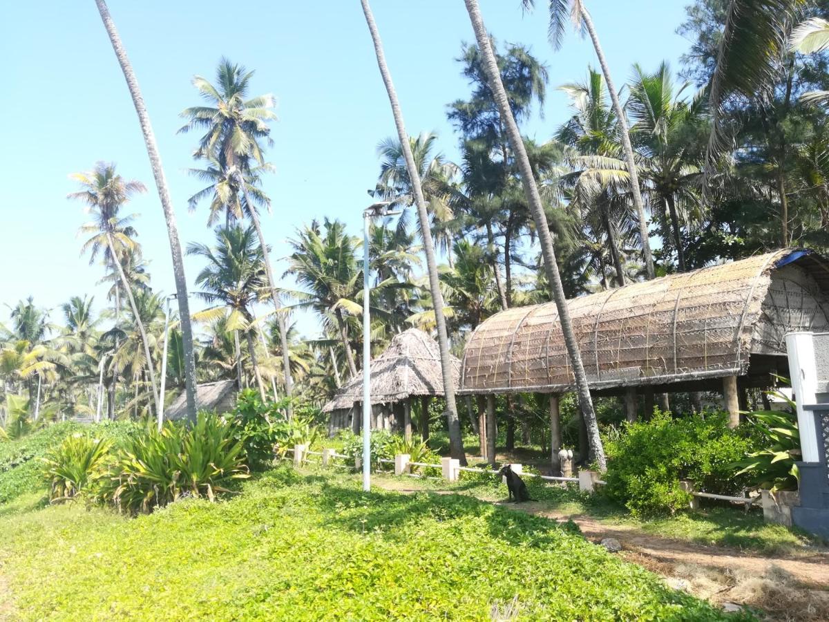 Sukriti Beach Resort Varkala Dış mekan fotoğraf