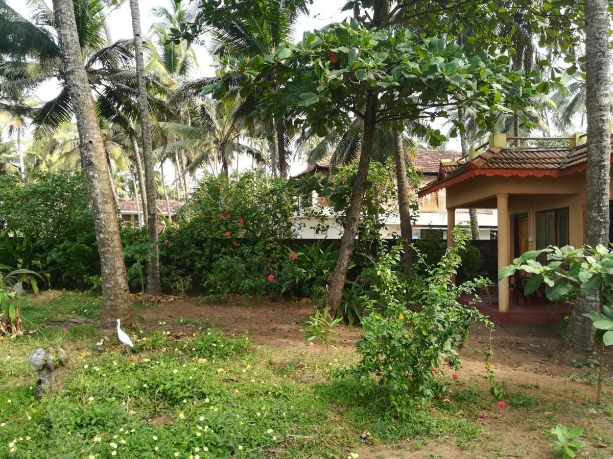 Sukriti Beach Resort Varkala Dış mekan fotoğraf