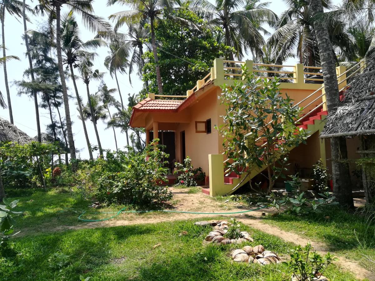 Sukriti Beach Resort Varkala Dış mekan fotoğraf