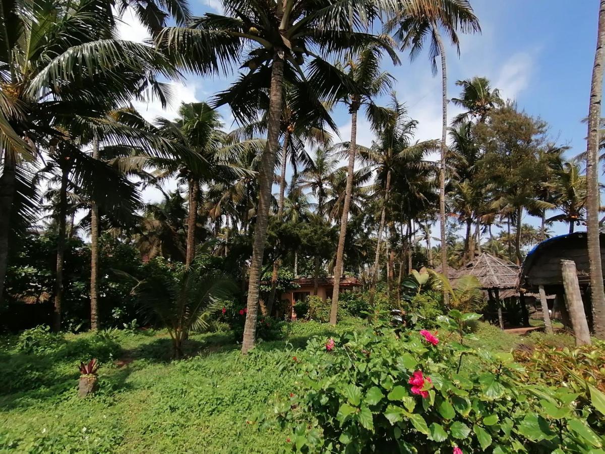 Sukriti Beach Resort Varkala Dış mekan fotoğraf