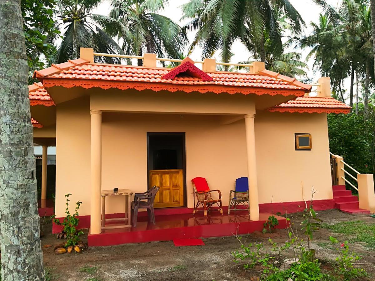 Sukriti Beach Resort Varkala Dış mekan fotoğraf